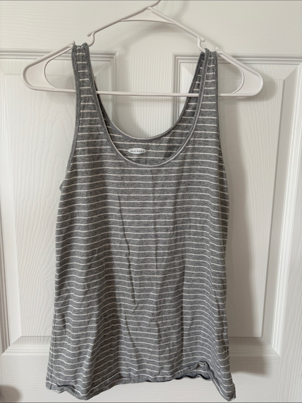 Old Navy Gray and White Striped Scoop Tank Top
